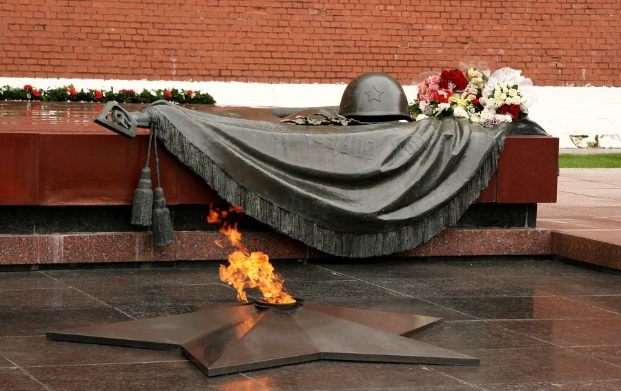 Поздравляем с Днём Победы!